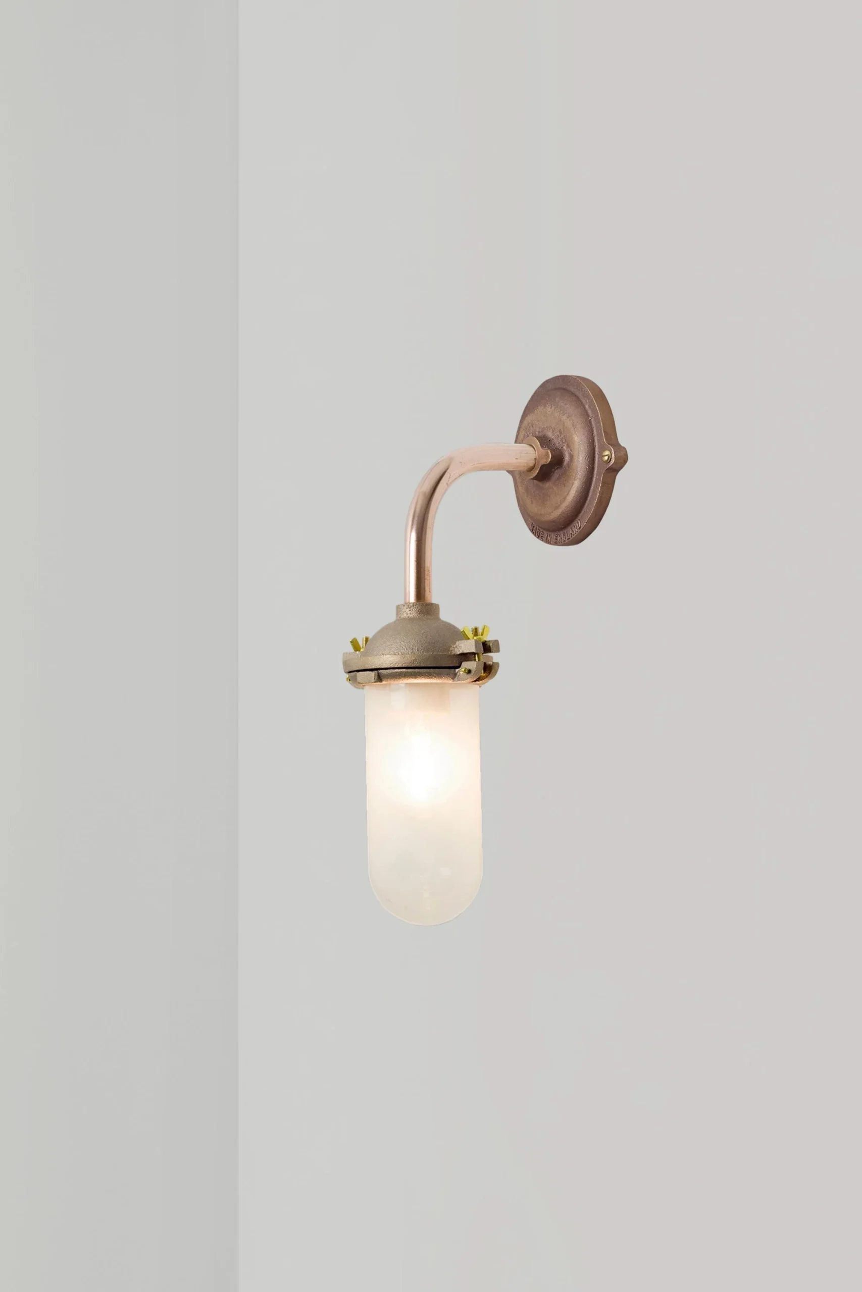 Exterior Bracket Light, 7684